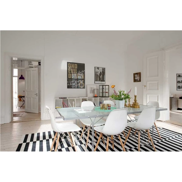 Chaise pour salle à manger