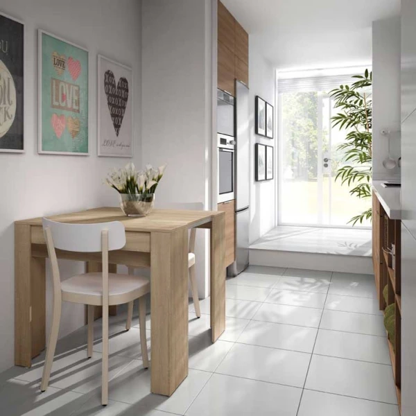 Table adaptable avec 5 positions. Jusqu'à 10 convives. Table extensible pour les invités. Pratique et fonctionnelle.