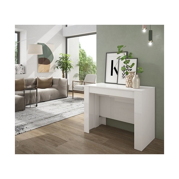 Table adaptable avec 5 positions. Jusqu'à 10 convives. Table extensible pour les invités. Pratique et fonctionnelle.