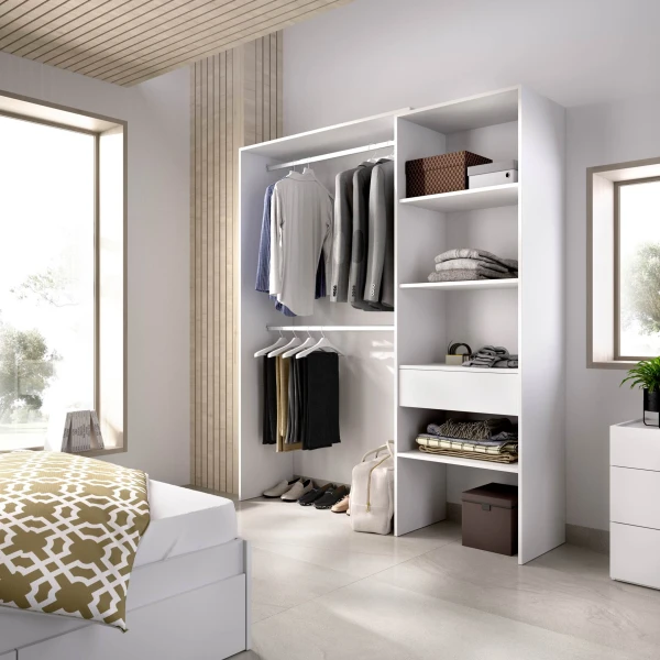 Dressing avec 2 barres, tiroir et 4 étagères. Armoire ouverte ajustable en dimensions.