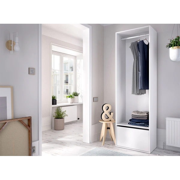 Dressing avec porte-manteau